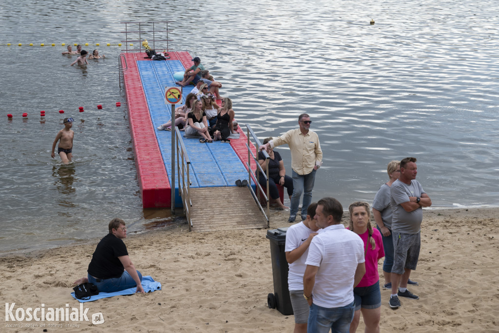 Noc Świętojańska i koncert na plaży w Nowym Dębcu