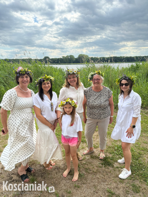 Noc Świętojańska i koncert na plaży w Nowym Dębcu