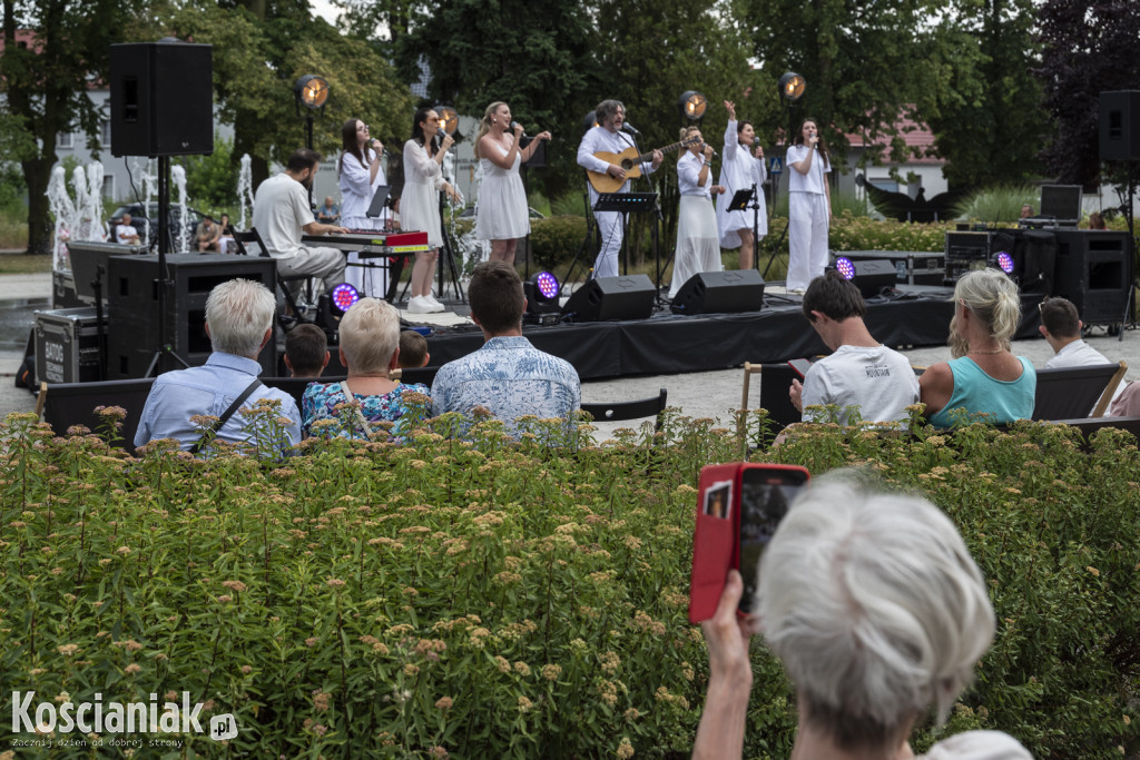 Muzyka na Placu Wolności. Chór gospel
