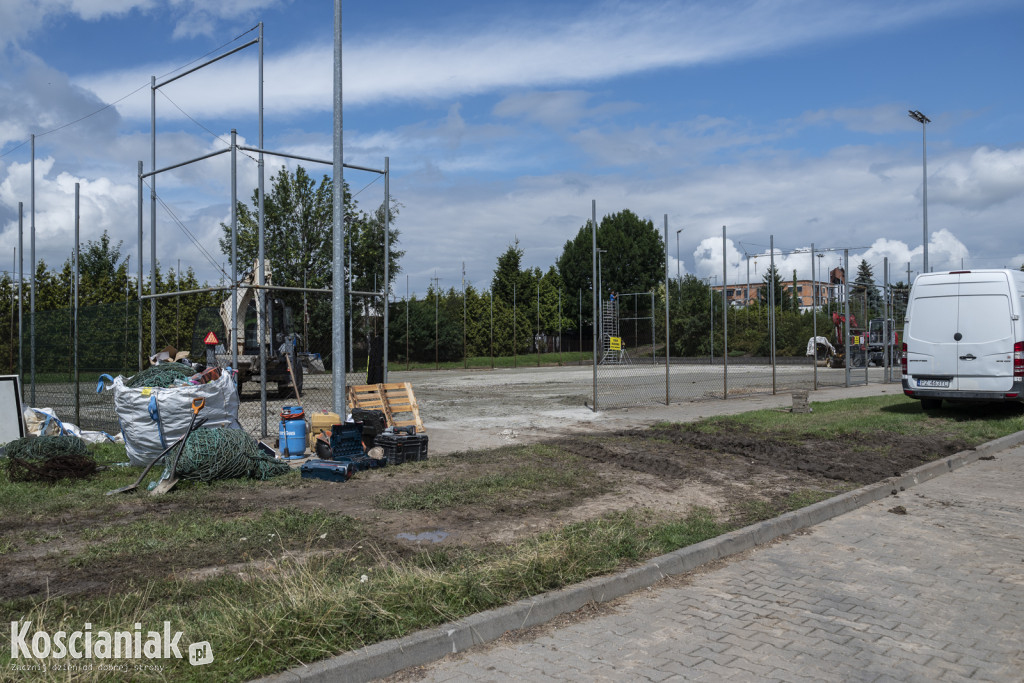 Trwa modernizacja Orlików przy Wyzwolenia