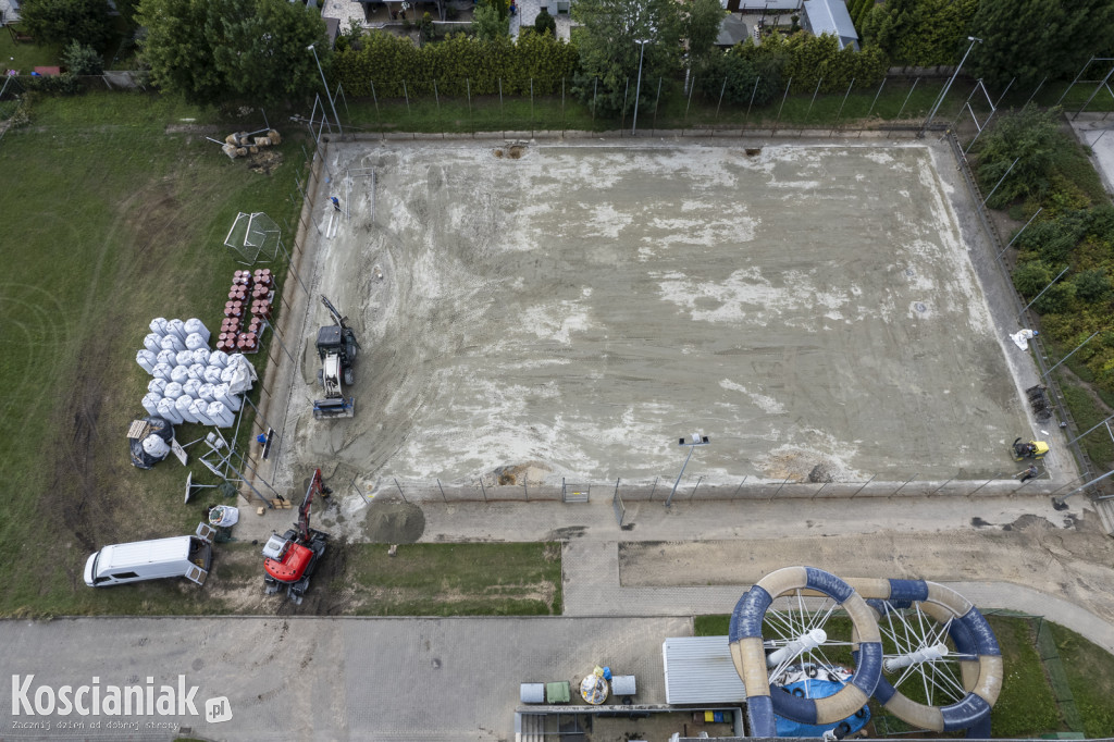 Trwa modernizacja Orlików przy Wyzwolenia