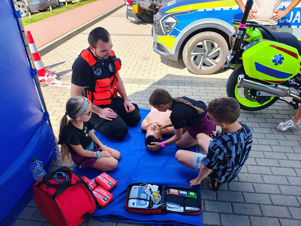 Policja na Moto Pikniku w Śmiglu