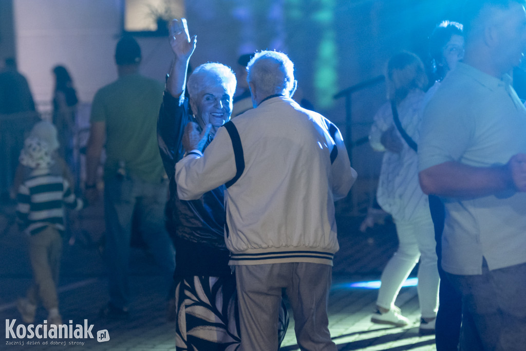 Zabawa taneczna na KOK-u