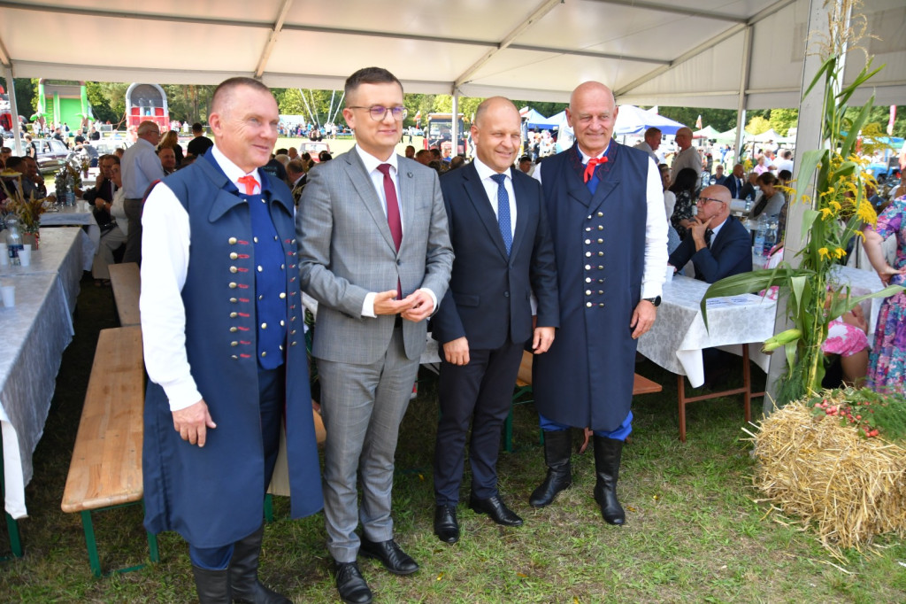 Dożynki Powiatowe-Gminne w Racocie 2025