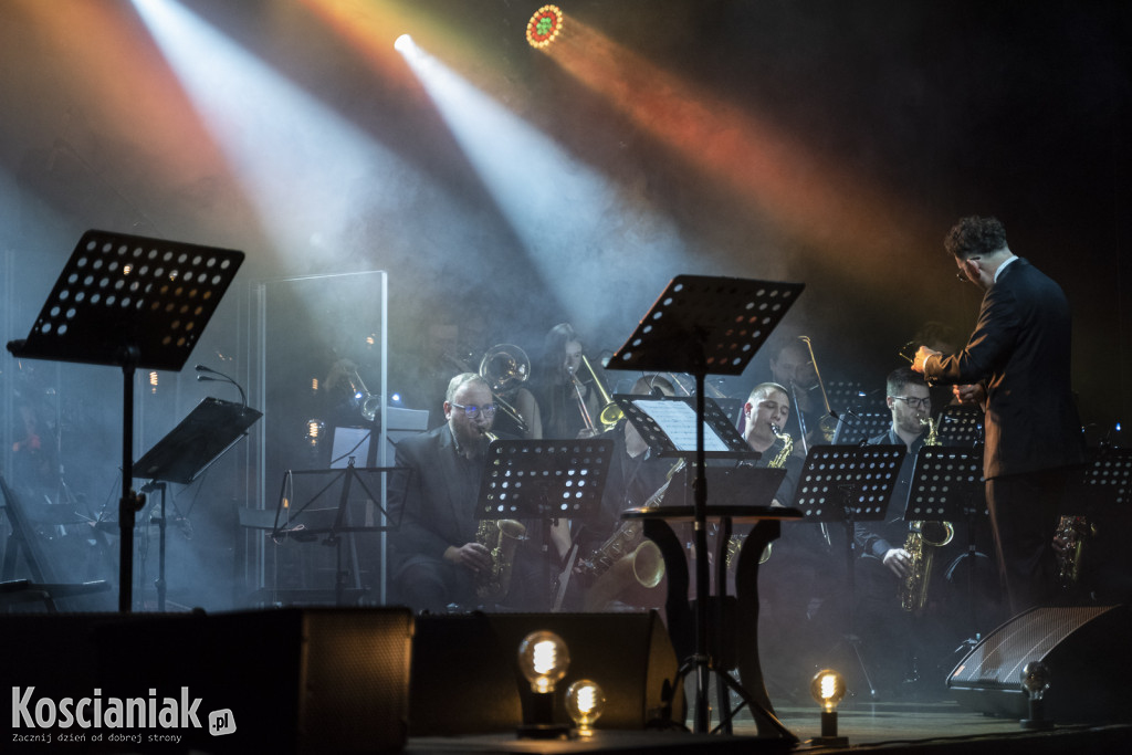 Koncert orkiestry z udziałem Andrzeja Piasecznego