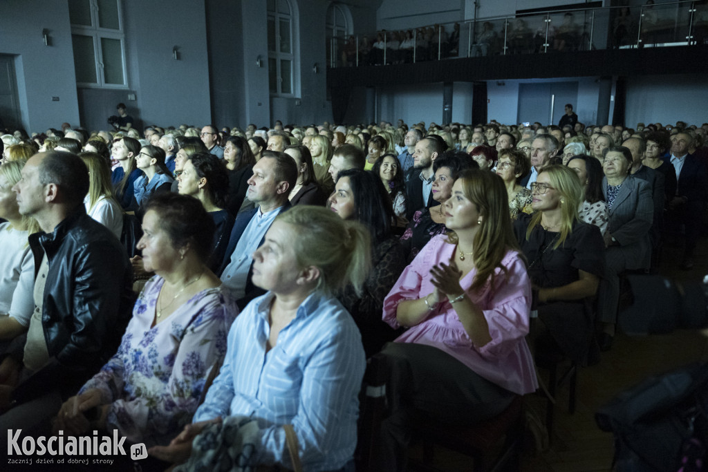 Koncert orkiestry z udziałem Andrzeja Piasecznego