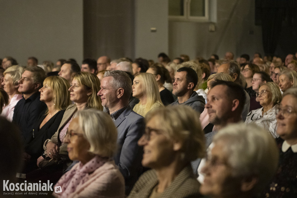 Koncert orkiestry z udziałem Andrzeja Piasecznego
