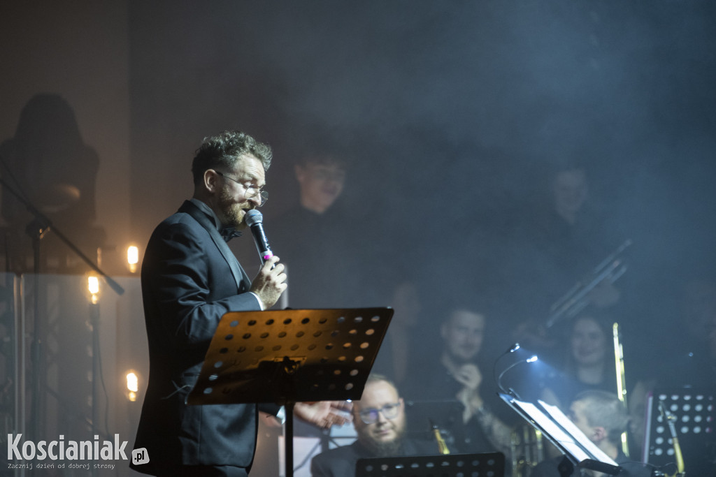 Koncert orkiestry z udziałem Andrzeja Piasecznego