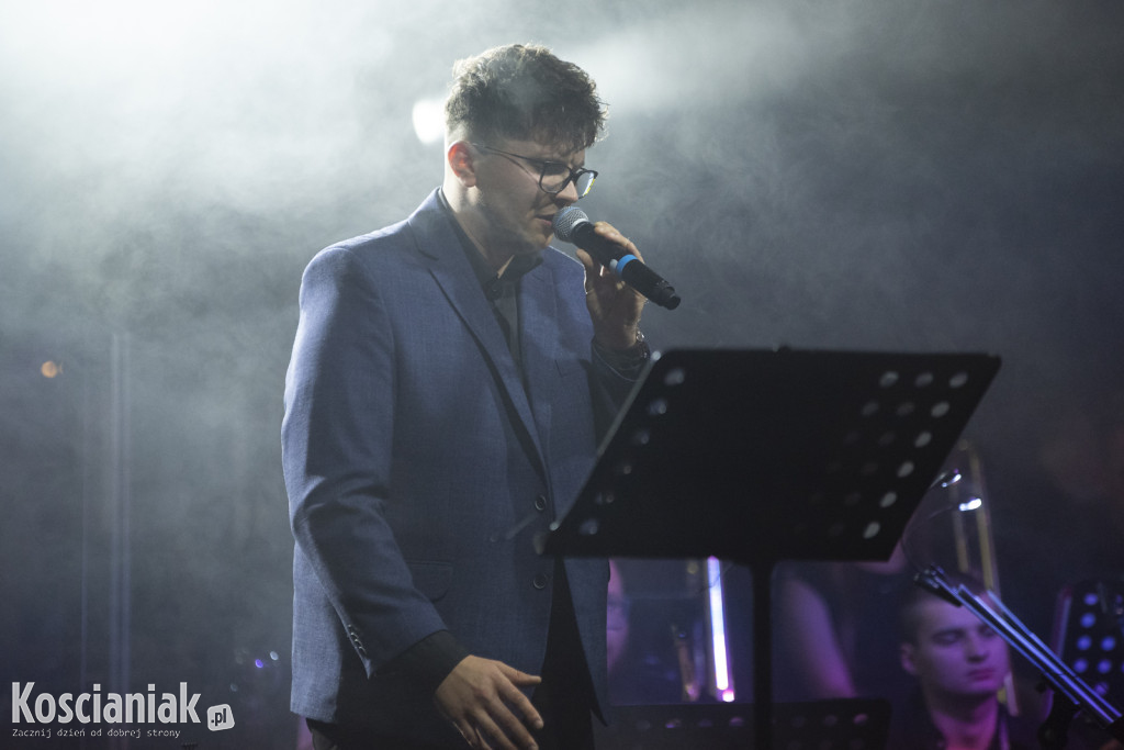 Koncert orkiestry z udziałem Andrzeja Piasecznego