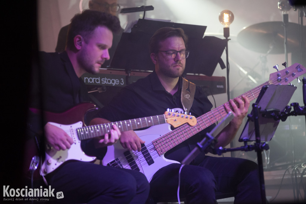 Koncert orkiestry z udziałem Andrzeja Piasecznego