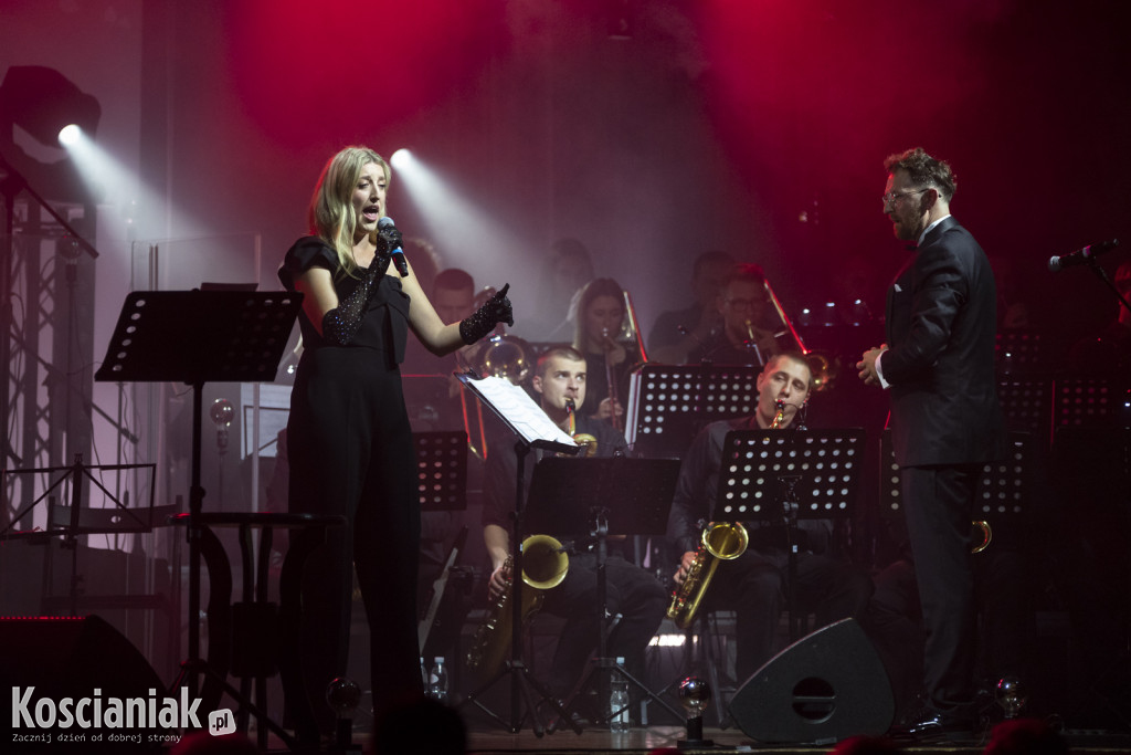 Koncert orkiestry z udziałem Andrzeja Piasecznego