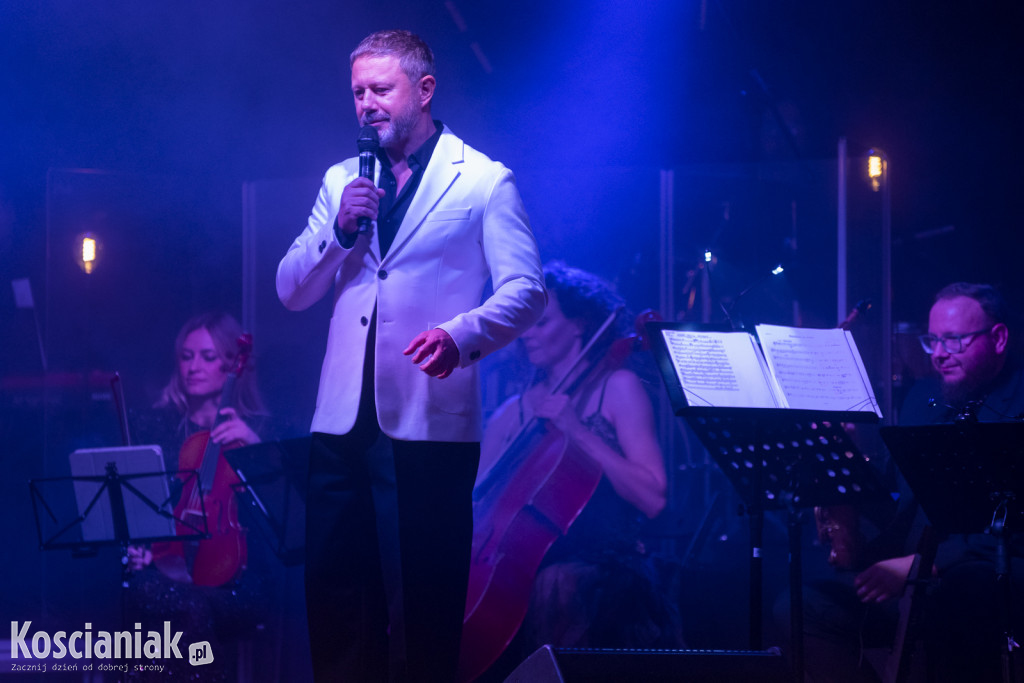 Koncert orkiestry z udziałem Andrzeja Piasecznego