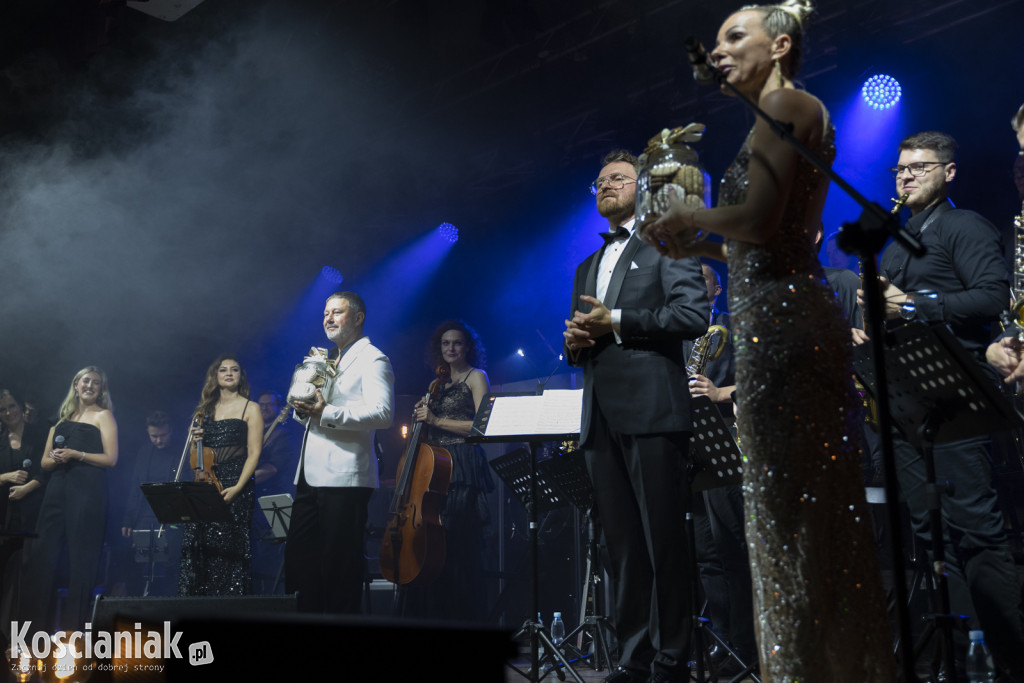 Koncert orkiestry z udziałem Andrzeja Piasecznego