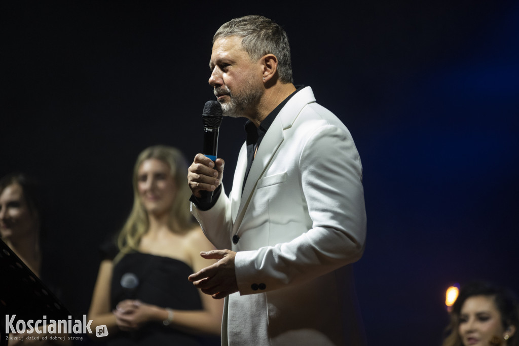 Koncert orkiestry z udziałem Andrzeja Piasecznego