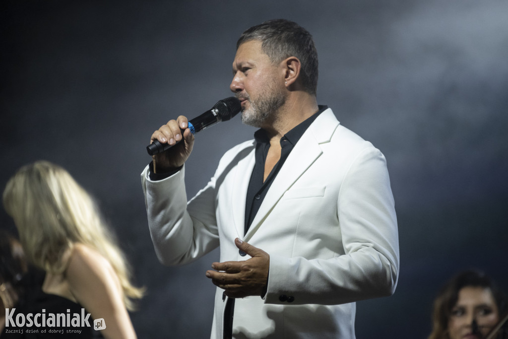 Koncert orkiestry z udziałem Andrzeja Piasecznego