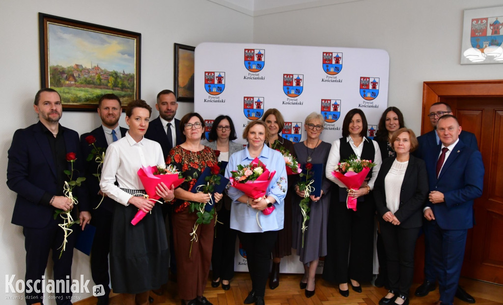 Nagrodzeni z okazji Dnia Edukacji Narodowej