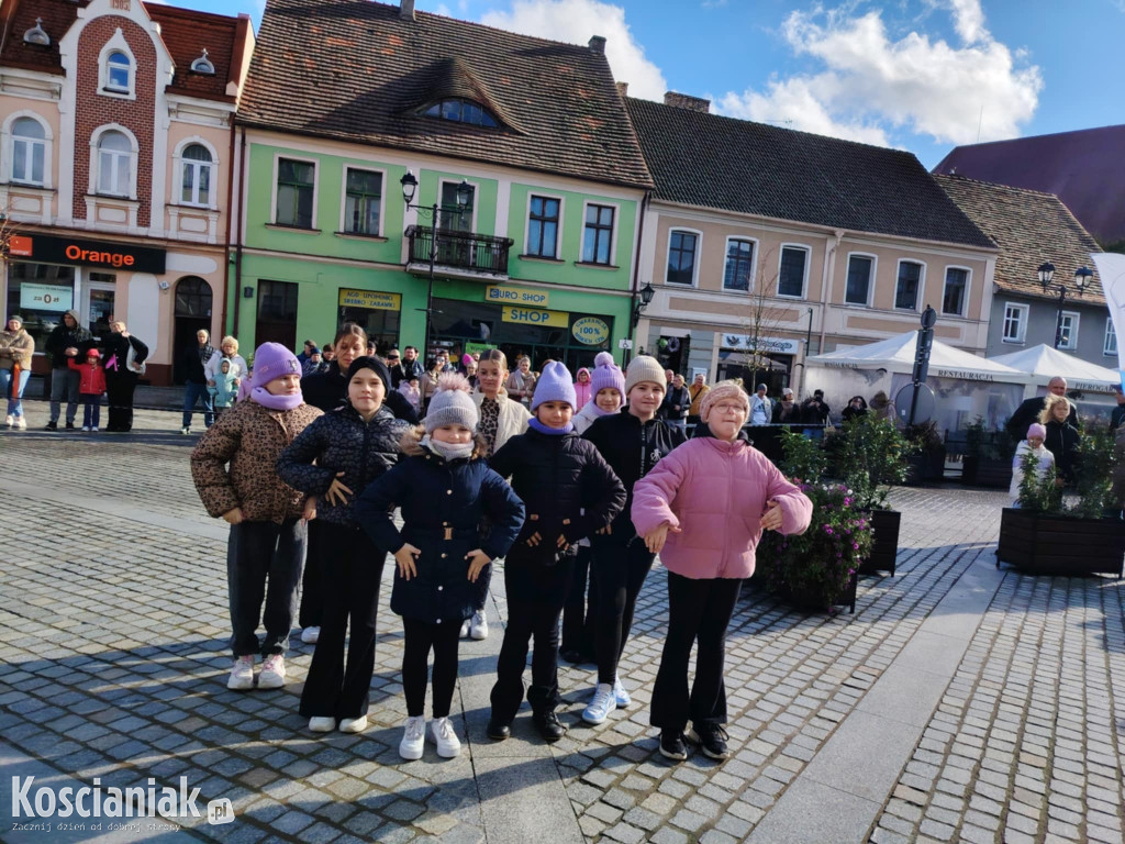 Strefy kibica i atrakcje na Półmaratonie