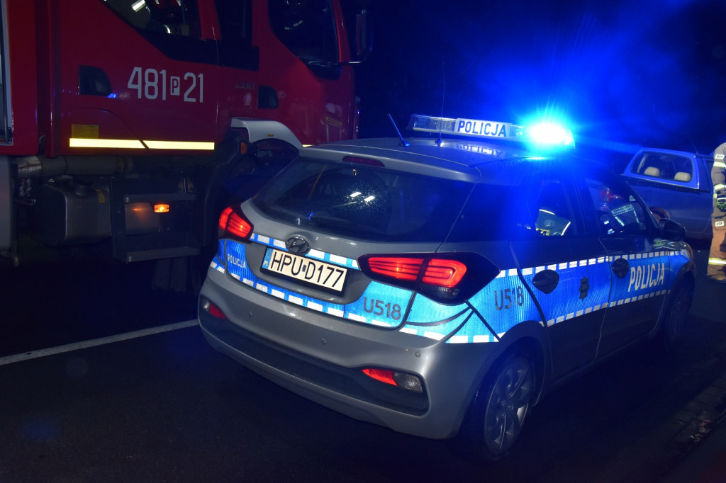 Wjechał w zaparkowanego jeepa