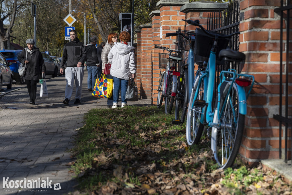 Tłumy na kościańskich cmentarzach