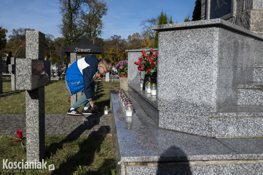Tłumy na kościańskich cmentarzach