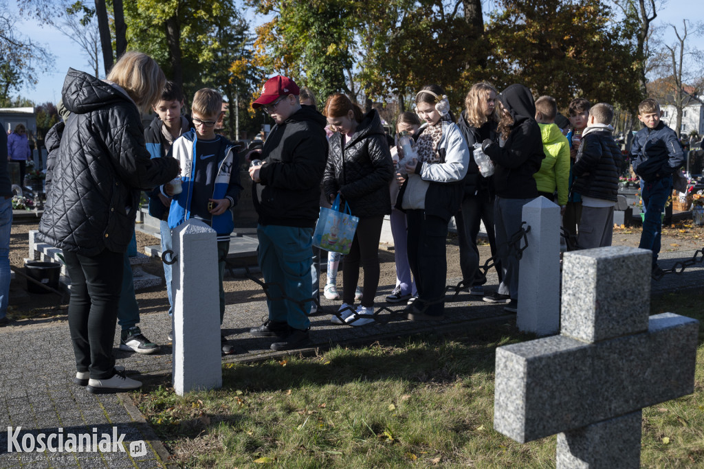 Tłumy na kościańskich cmentarzach