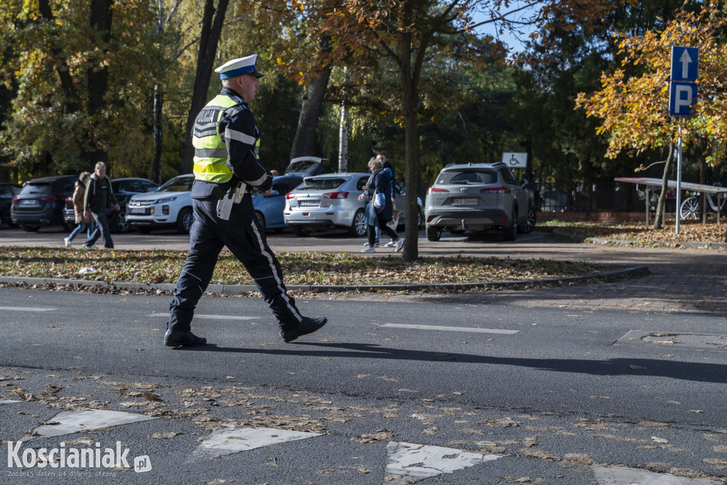 Tłumy na kościańskich cmentarzach