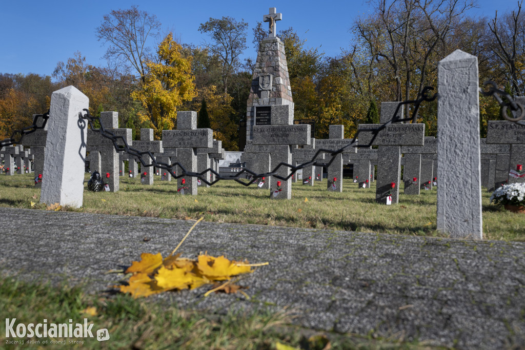 Tłumy na kościańskich cmentarzach