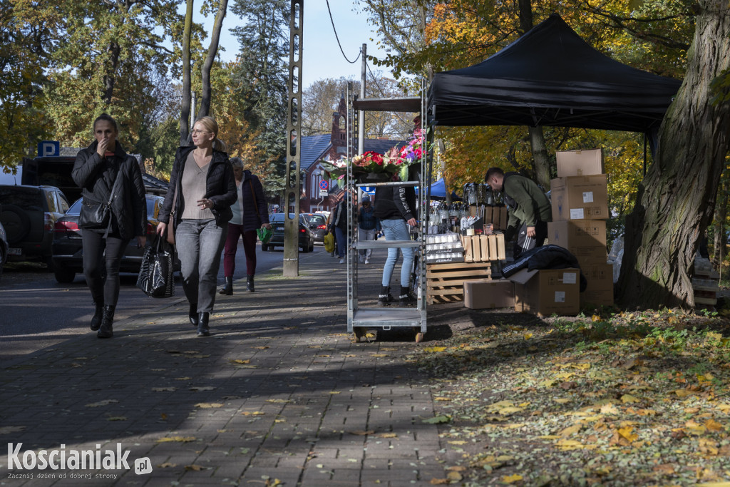 Tłumy na kościańskich cmentarzach