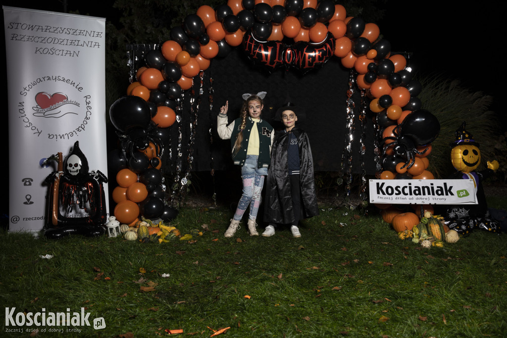 Halloweenowa fotościanka Kościaniaka