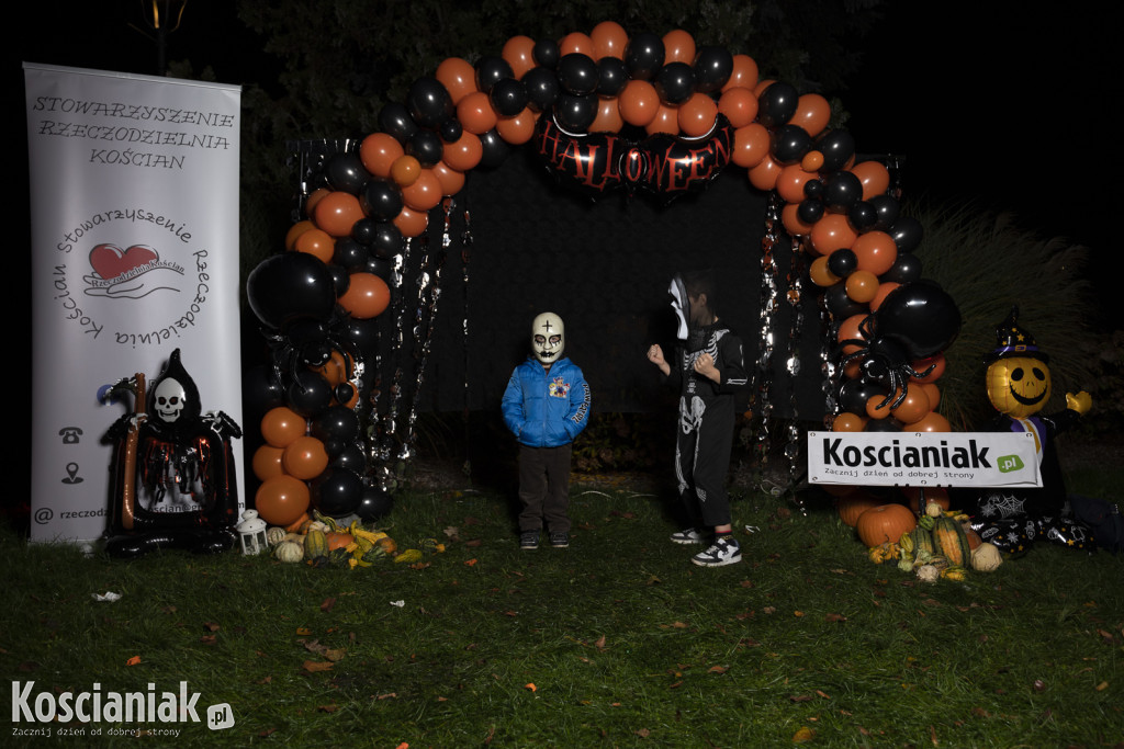 Halloweenowa fotościanka Kościaniaka