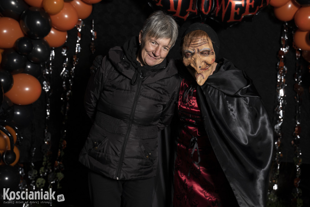 Halloweenowa fotościanka Kościaniaka
