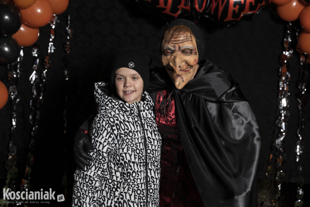 Halloweenowa fotościanka Kościaniaka
