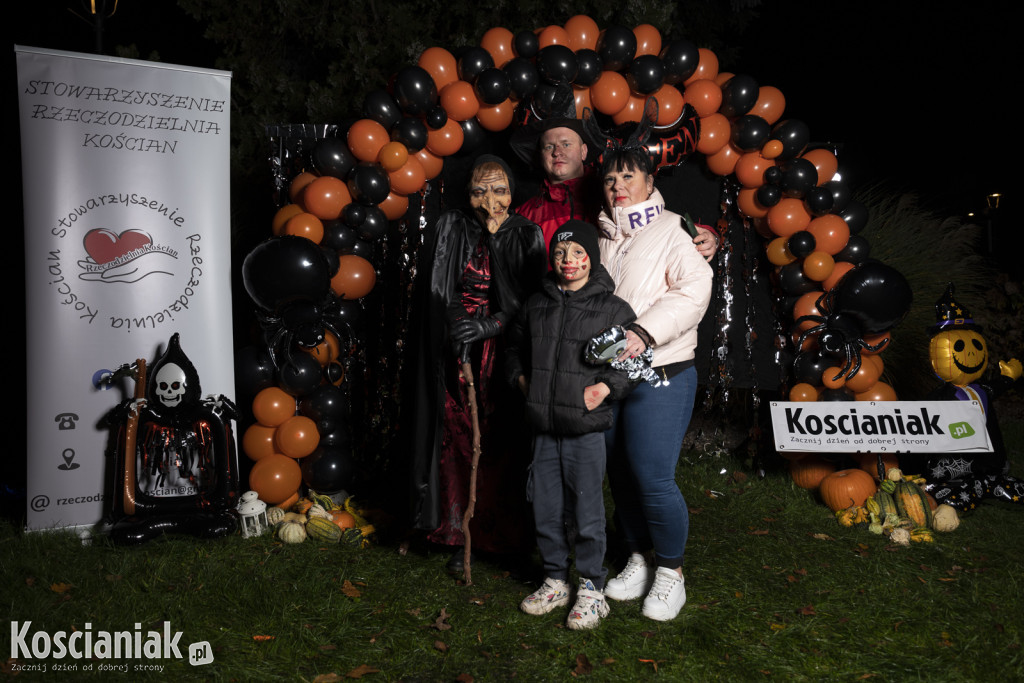 Halloweenowa fotościanka Kościaniaka