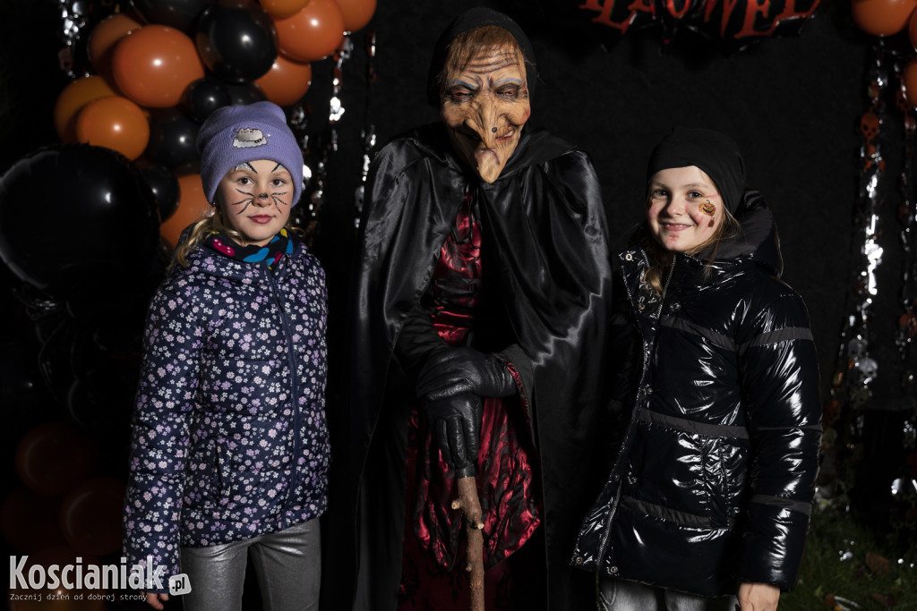 Halloweenowa fotościanka Kościaniaka