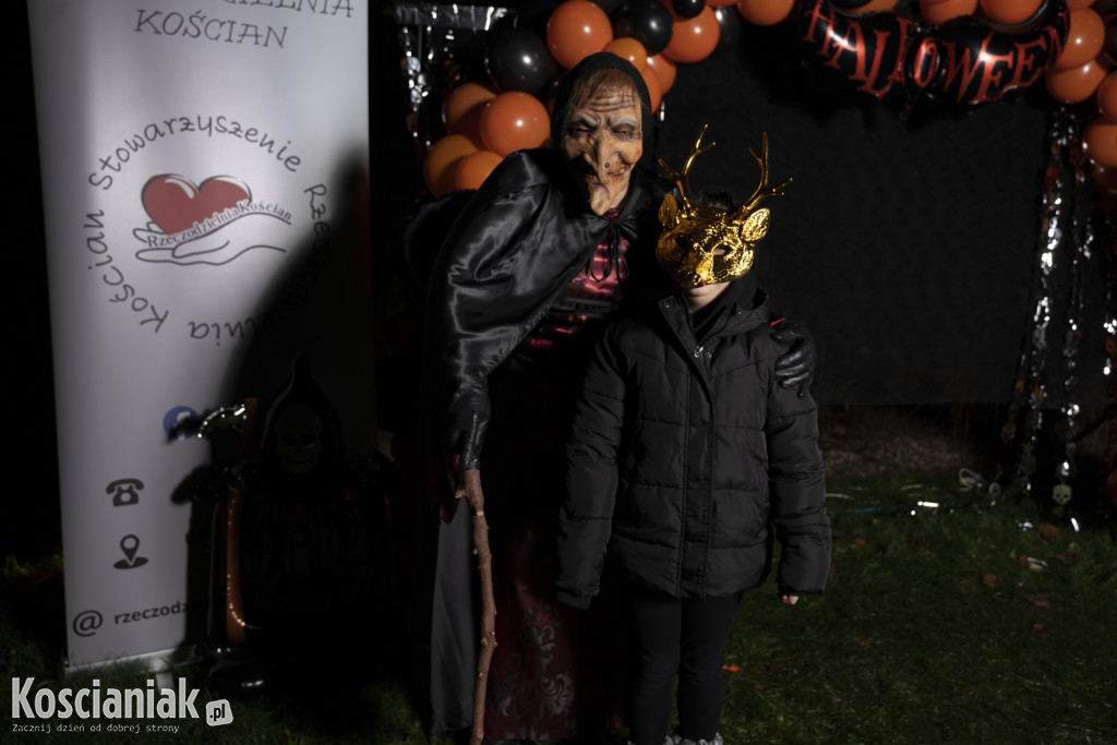 Halloweenowa fotościanka Kościaniaka