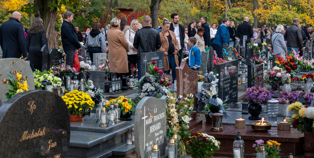Uroczystość Wszystkich Świętych na kościańskich cmentarzach