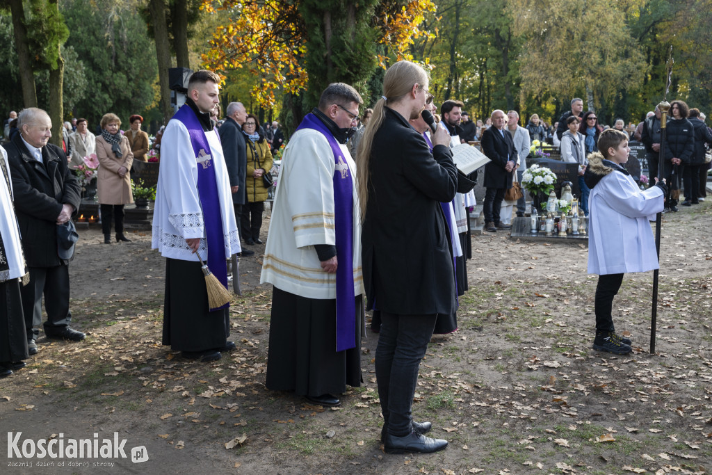 Uroczystość Wszystkich Świętych na kościańskich cmentarzach