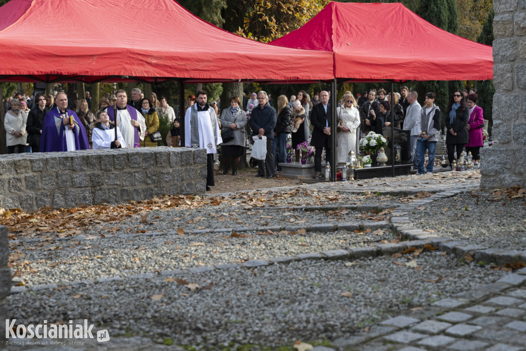 Uroczystość Wszystkich Świętych na kościańskich cmentarzach