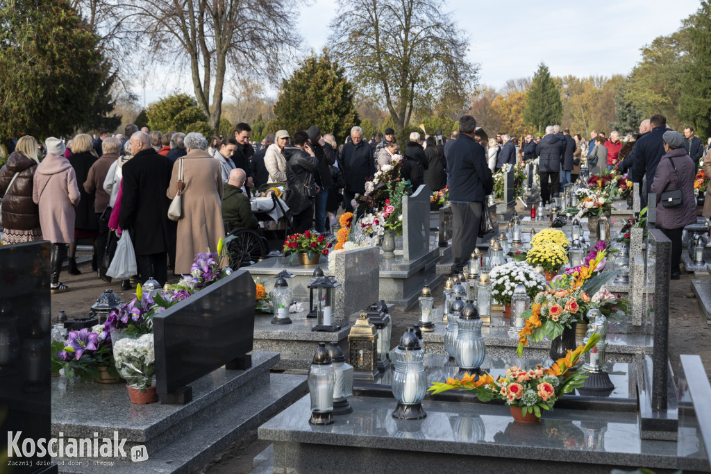 Uroczystość Wszystkich Świętych na kościańskich cmentarzach