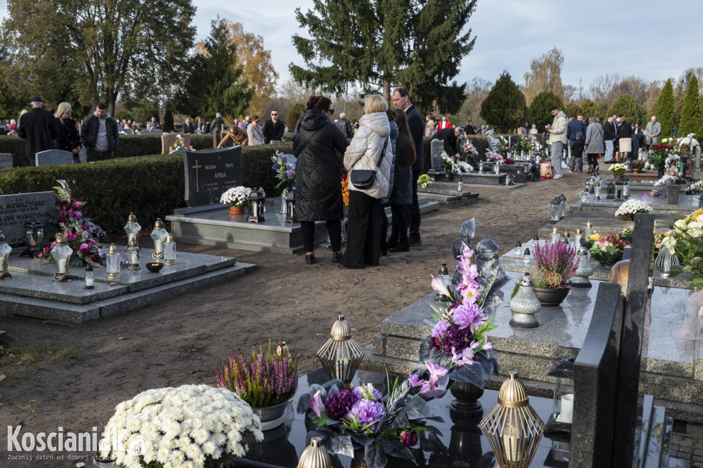 Uroczystość Wszystkich Świętych na kościańskich cmentarzach