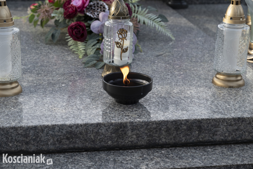 Uroczystość Wszystkich Świętych na kościańskich cmentarzach