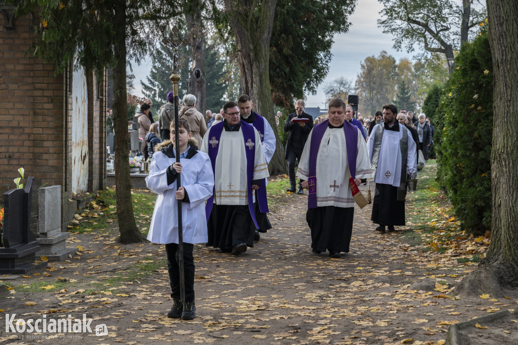 Uroczystość Wszystkich Świętych na kościańskich cmentarzach