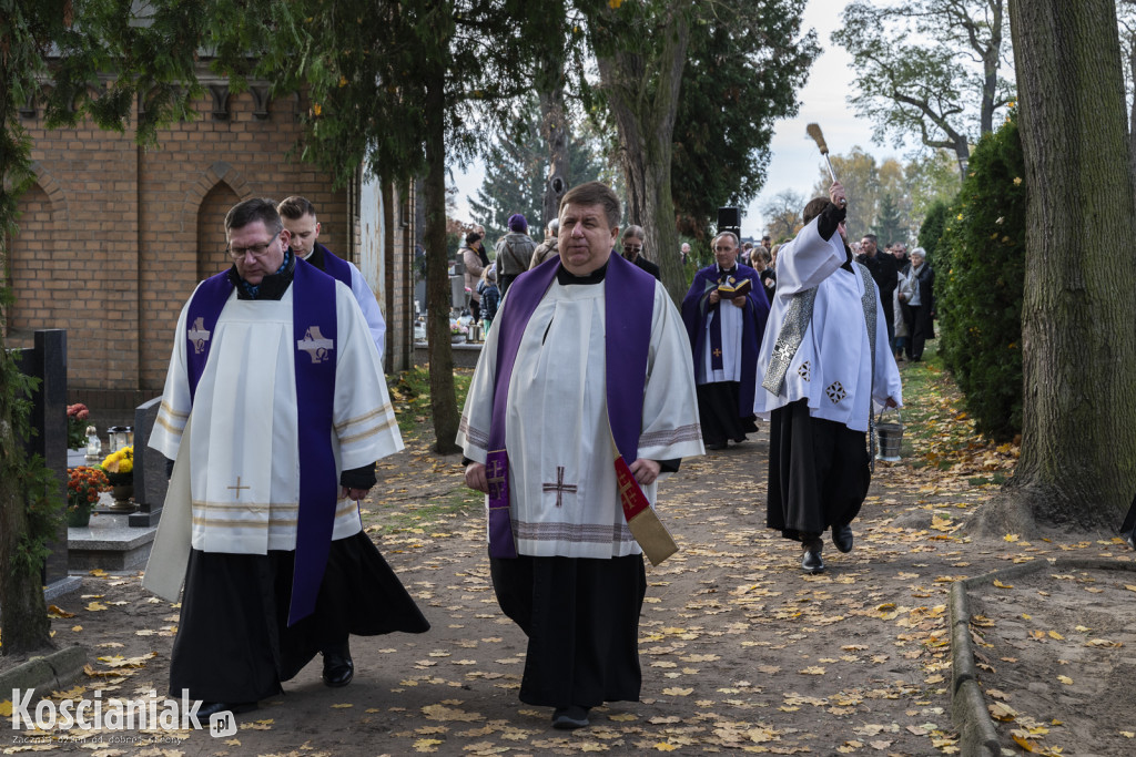 Uroczystość Wszystkich Świętych na kościańskich cmentarzach
