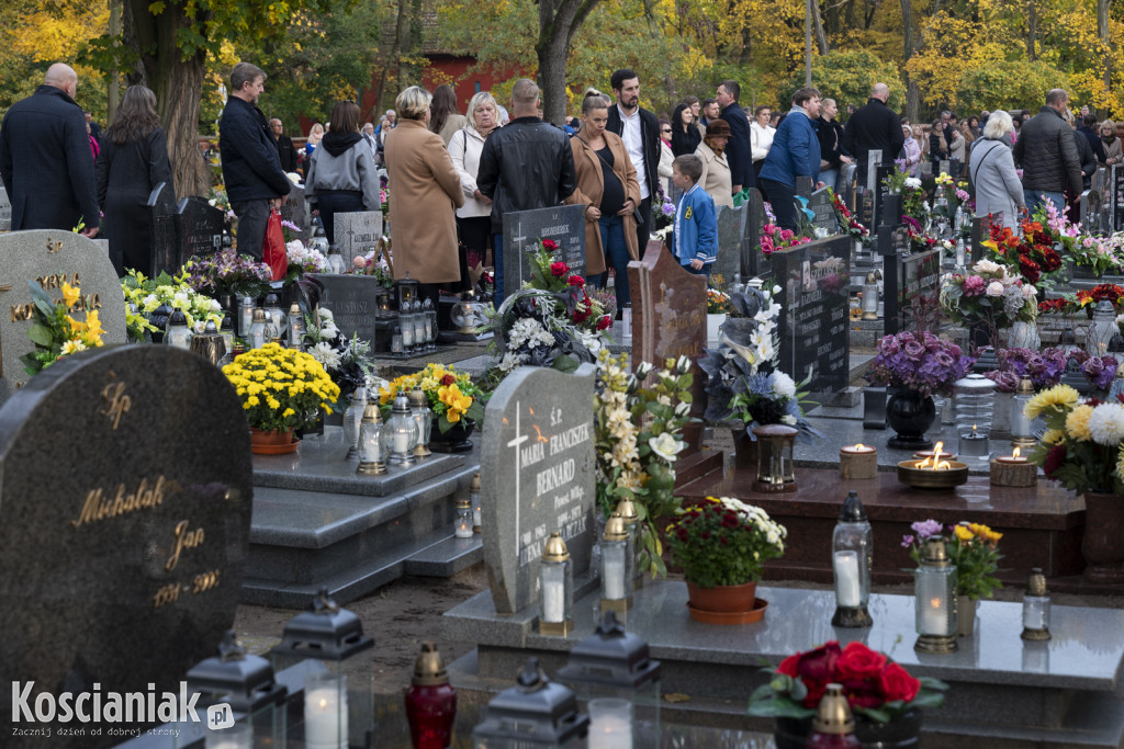 Uroczystość Wszystkich Świętych na kościańskich cmentarzach