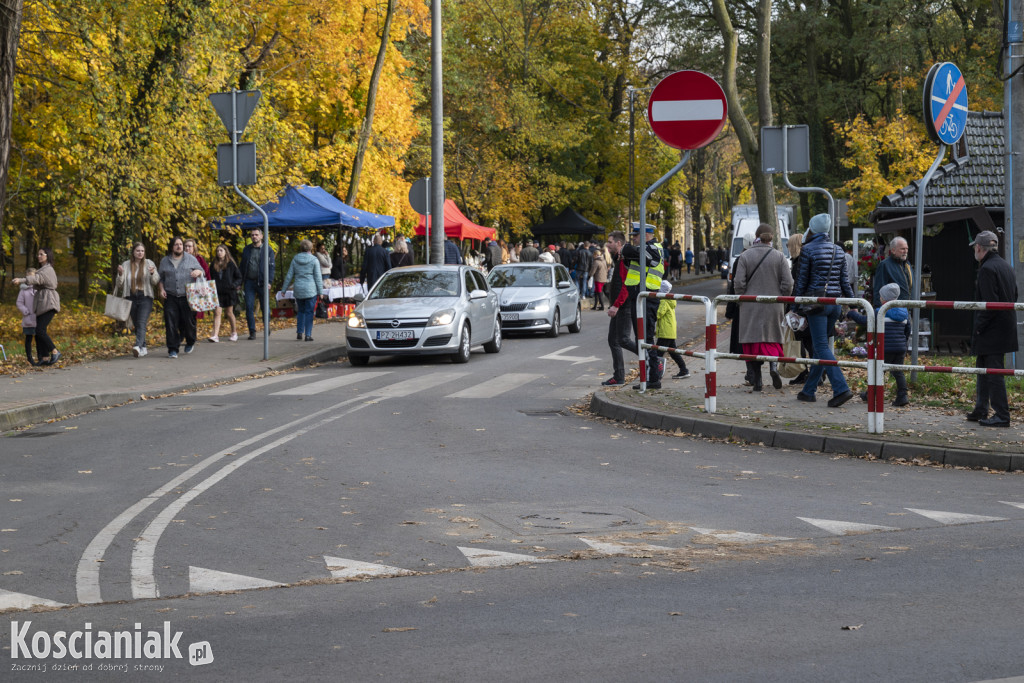 Uroczystość Wszystkich Świętych na kościańskich cmentarzach