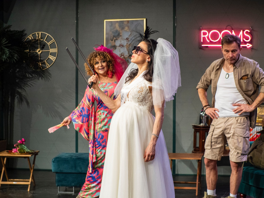 „Podróż poślubna plus”