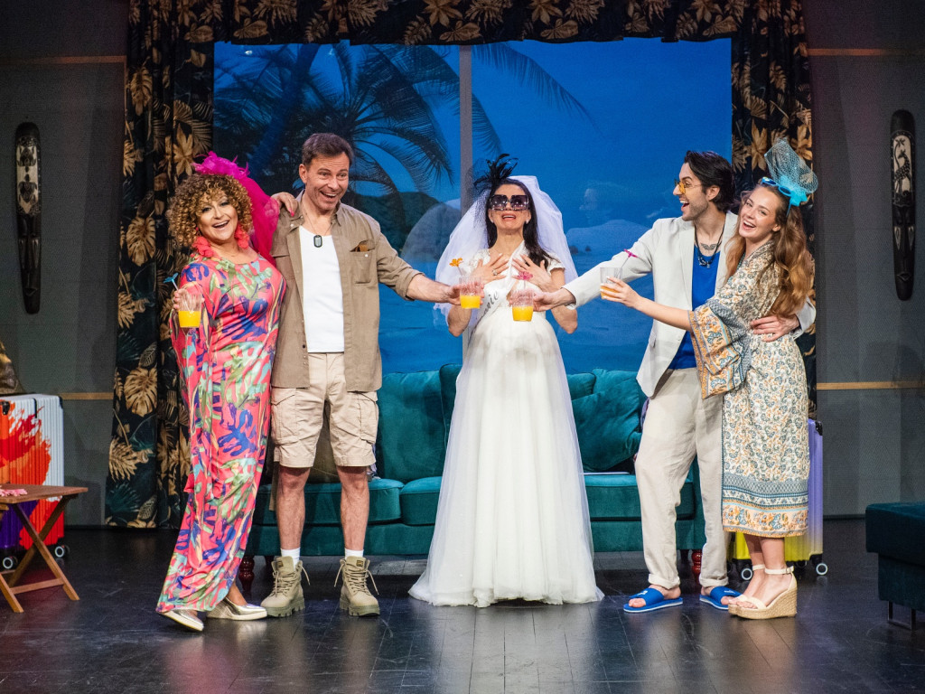 „Podróż poślubna plus”