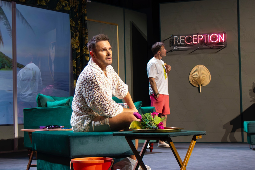 „Podróż poślubna plus”