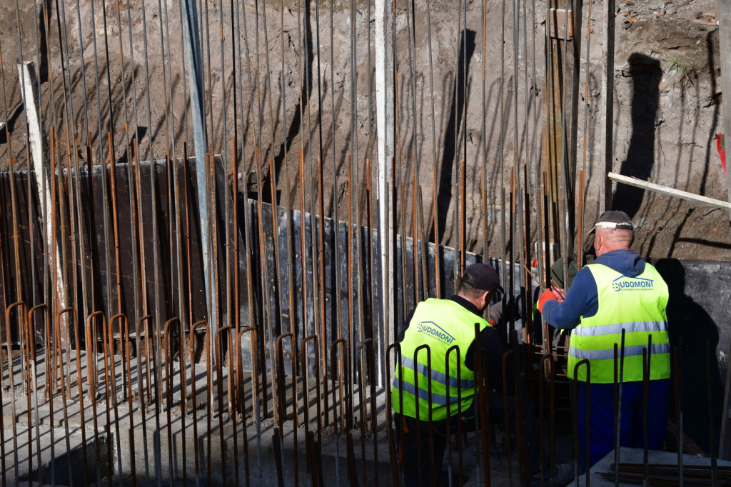 Roboty przy budowie ZOL idą pełną parą