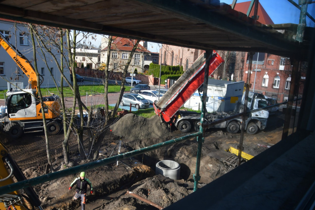 Roboty przy budowie ZOL idą pełną parą